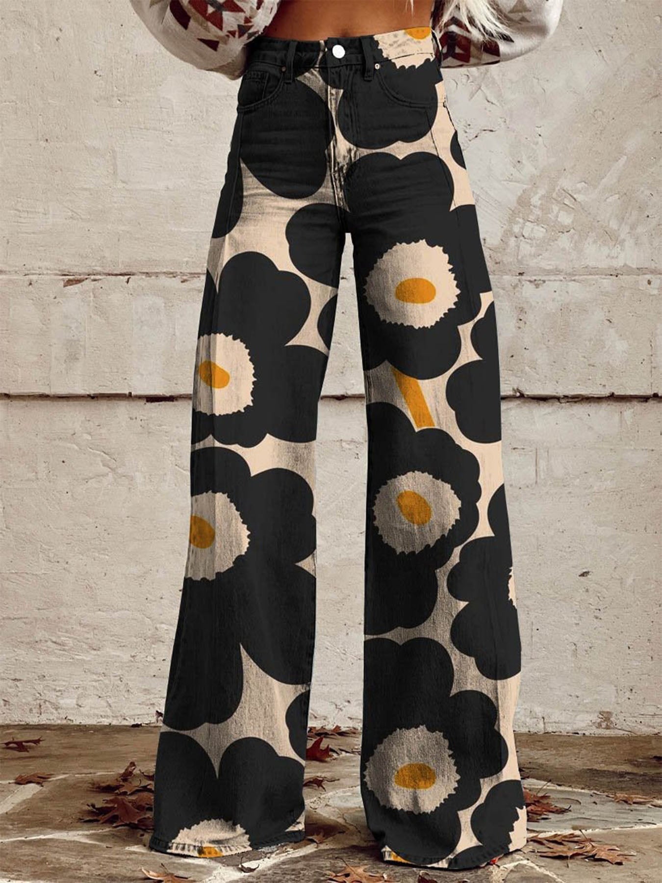 Vorioal Black Floral Pants