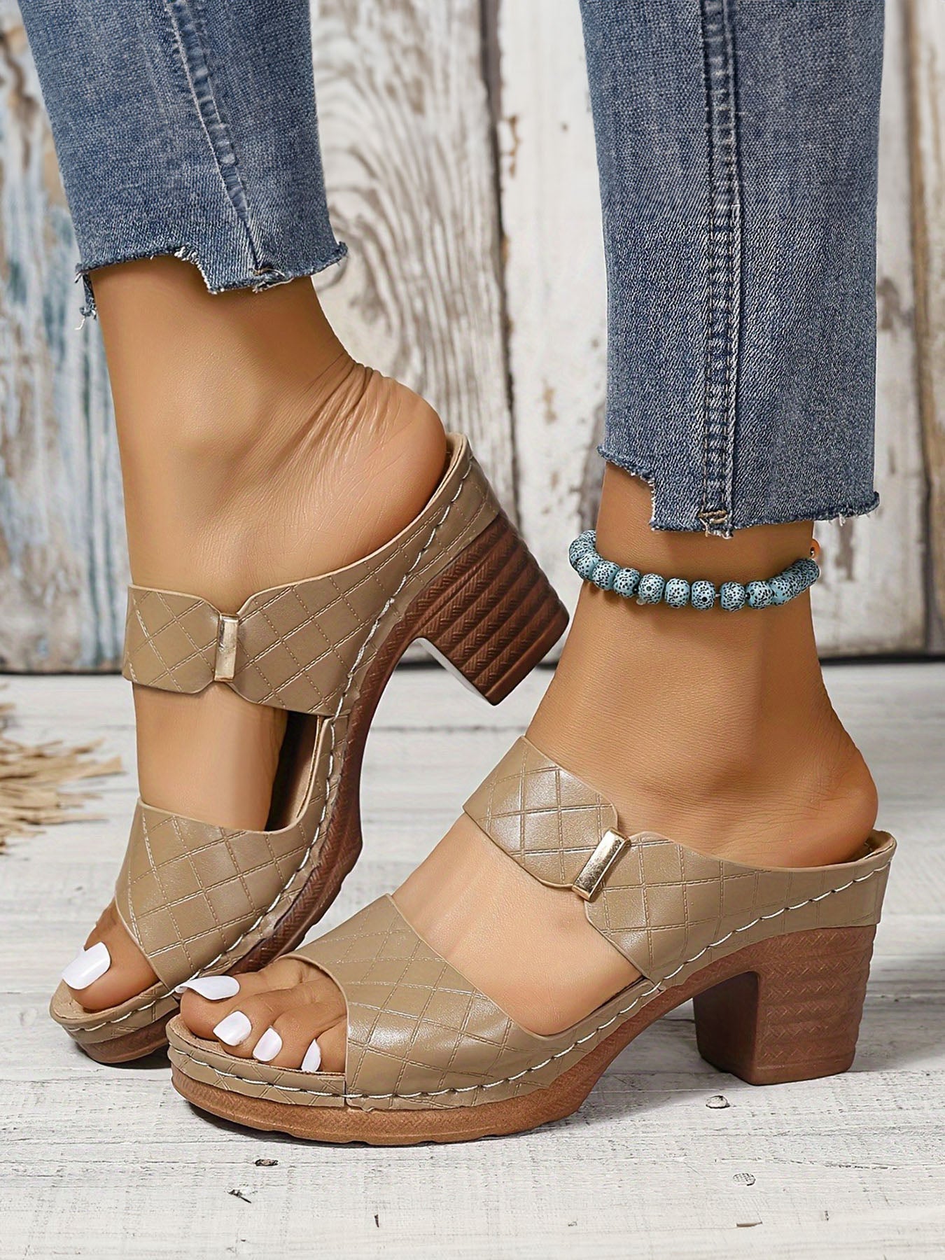 Open-Toe Chunky Heel Sandals